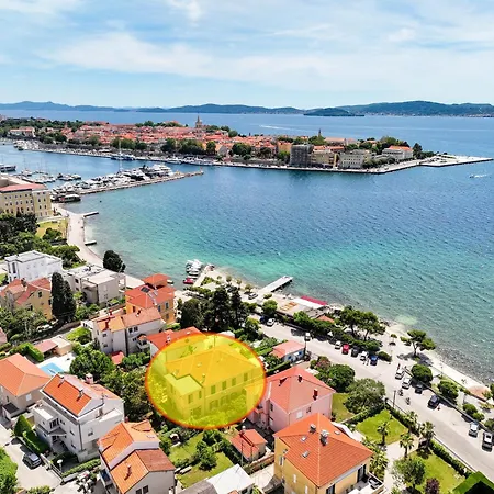 Beachfront Central Apartments Zadar Exterior photo